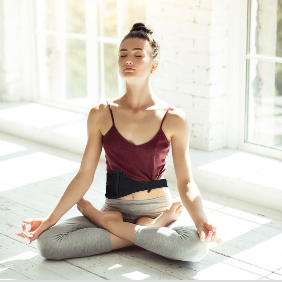 Microphone Transmitter Pouch M - Yoga Fitness Instructor ulasan dan harga